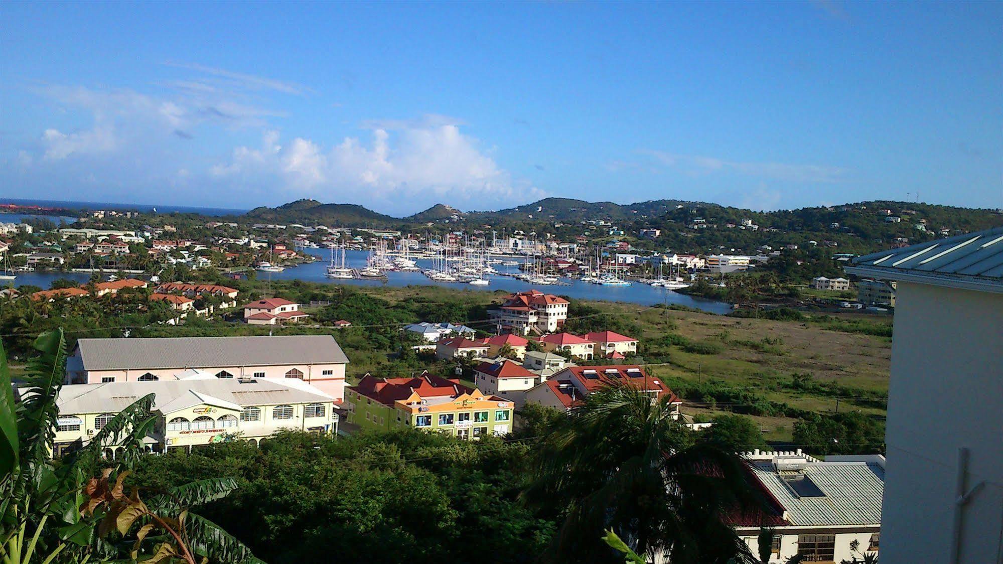 Stephanie'S Hotel Gros Islet Exterior foto