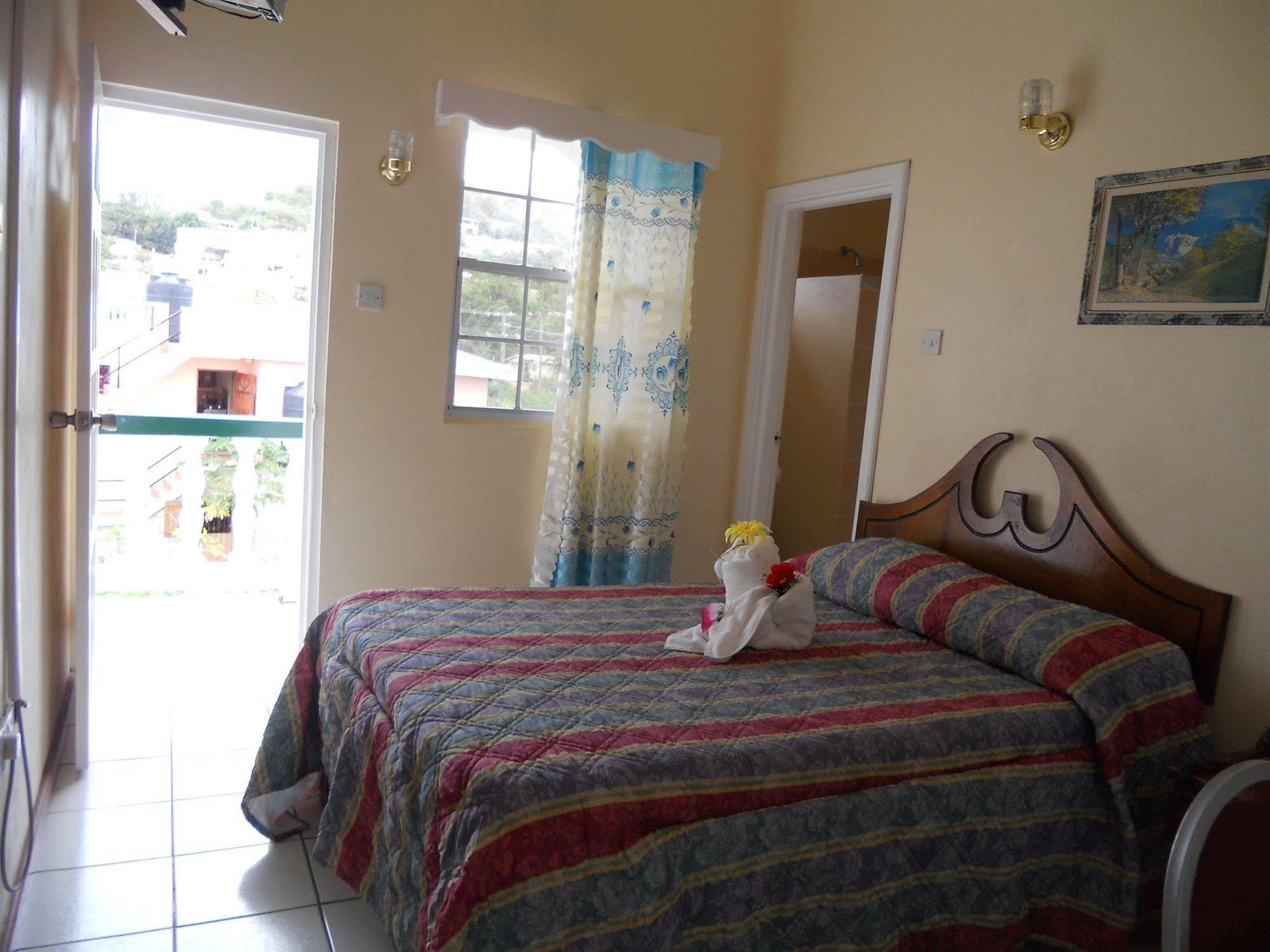 Stephanie'S Hotel Gros Islet Exterior foto